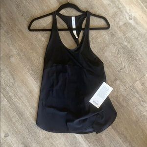 loose lulu lemon tank